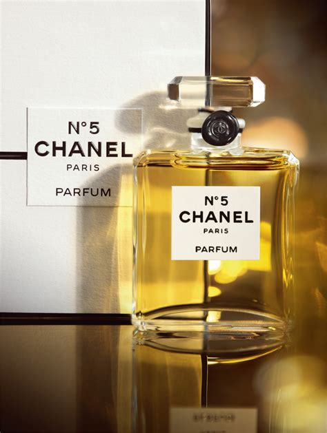 premier parfum chanel|chanel no 5 perfume scent.